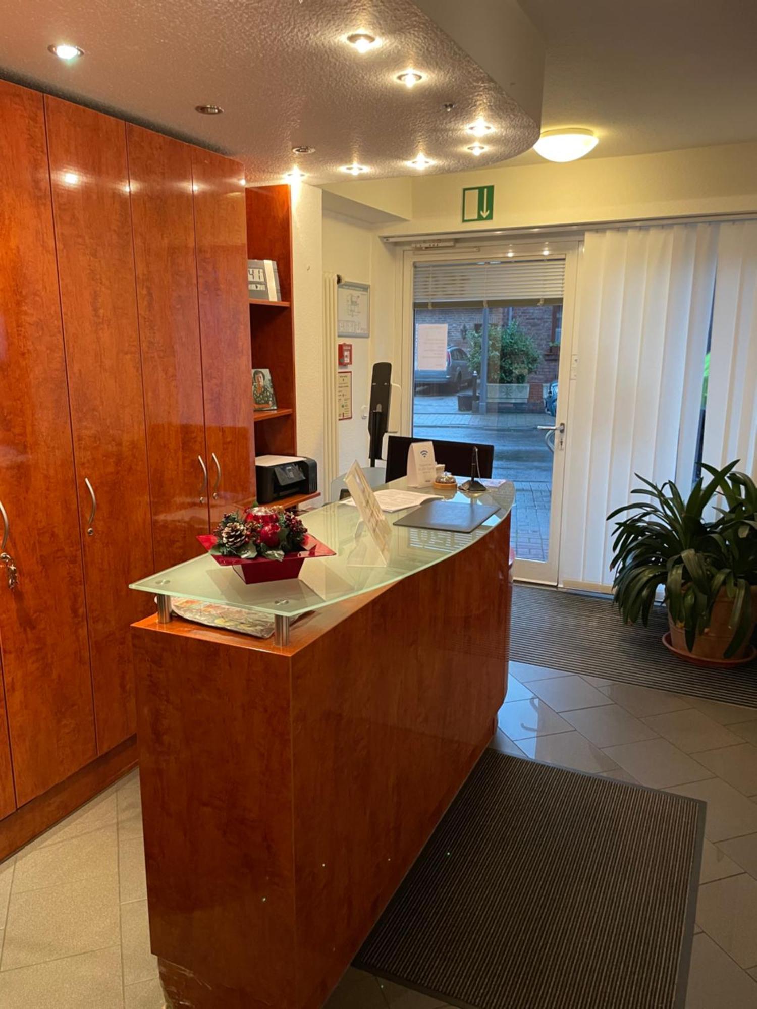 Hotel Merkenich โคโลญ ภายนอก รูปภาพ